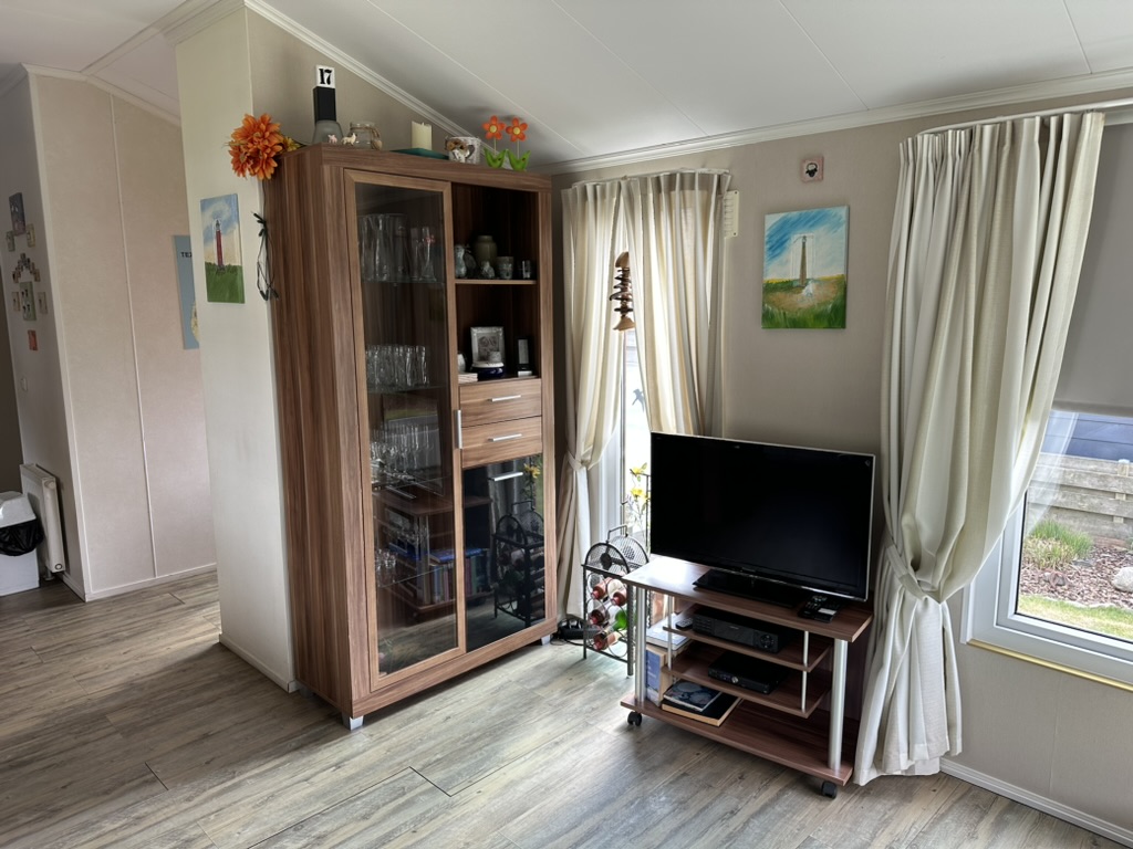 1068508E-F503-4BD5-9E5E-2CF7F59E5F0C_1_105_c